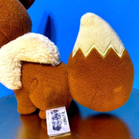 POKÉMON NINTENDO VTG EEVEE PLUSH - Picture 11 of 16